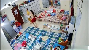 Hack camera chỗ ở của mấy bé massage hoàng gia - 1